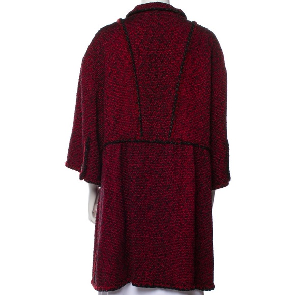 CHANEL Fall 2011 RUNWAY Coat The World Is A Dark Place by Karl Lagerfeld - Picture 3 of 5